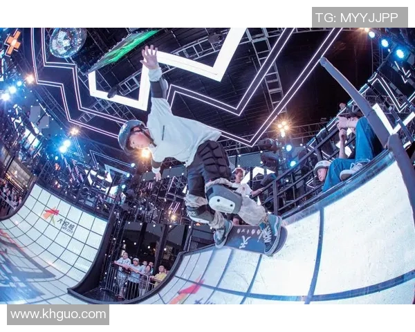 南京极限运动队在世界街舞大赛中以90分高居积分榜首位 南京极限运动队在世界街舞大赛中以90分高居积分榜首位