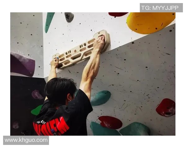 杭州攀岩队以69分稳居极限运动联赛积分榜首位引发关注 杭州攀岩队以69分稳居极限运动联赛积分榜首位引发关注